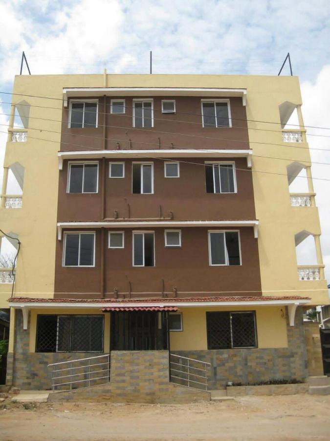 Golden Guest House- Miritini Mombasa Eksteriør billede