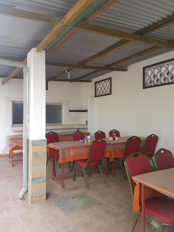 Golden Guest House- Miritini Mombasa Eksteriør billede